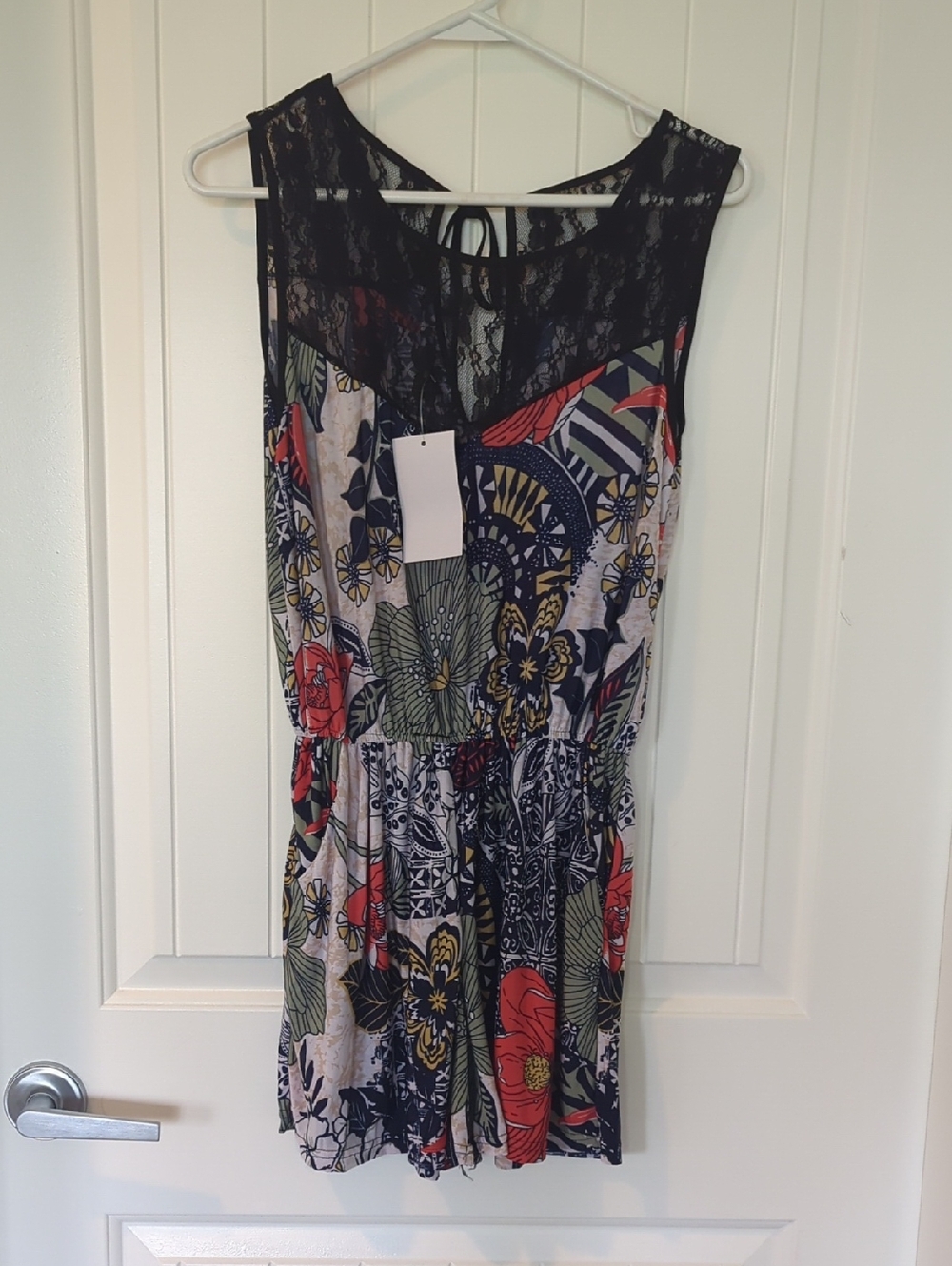 Floral Lace Romper With Pockets